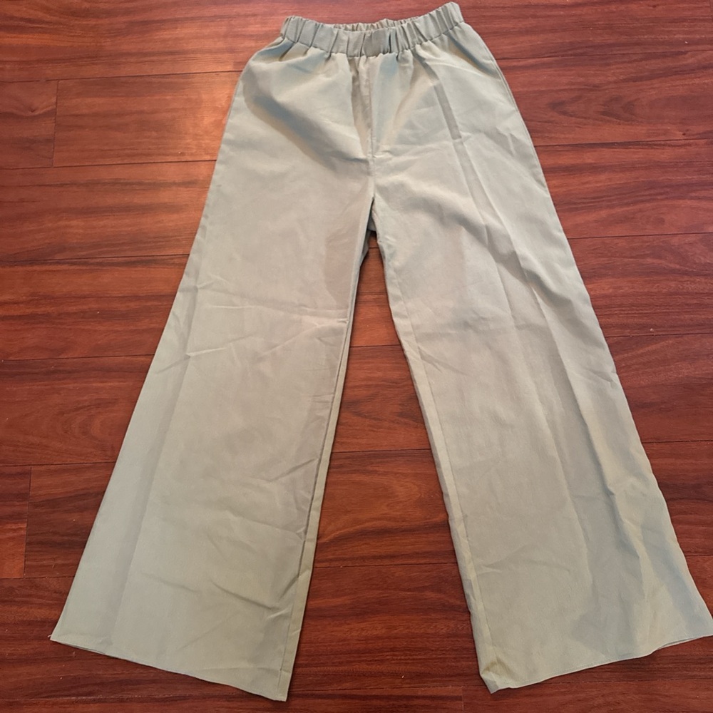 Cider Women's Wide-Leg Pants in Sage Green